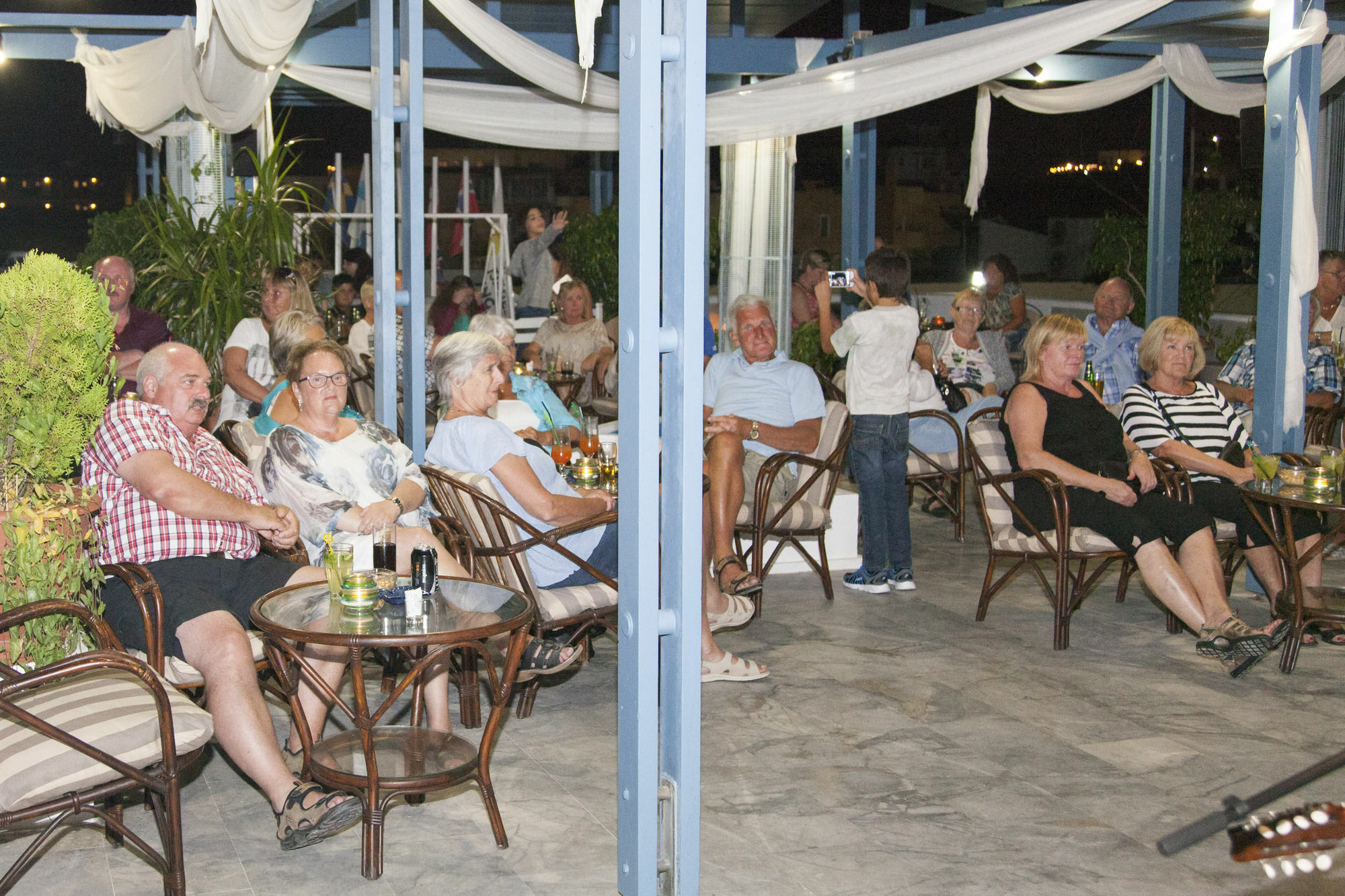 赛格公寓式酒店 Agia Marina 外观 照片